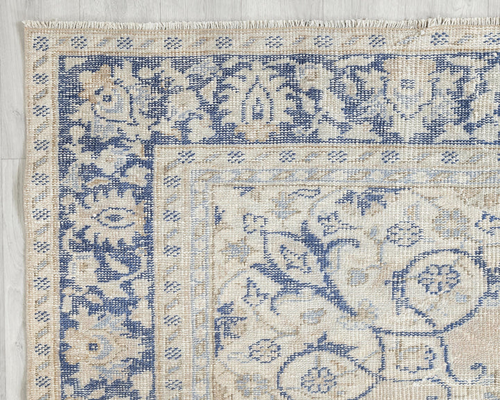 Faded Oushak Rug 7' 1" x 9' 8" | No. VR38953