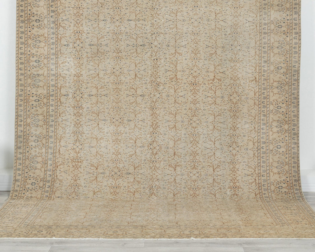 Oushak Rug 6' 8" x 9' 8" | No. VR45049