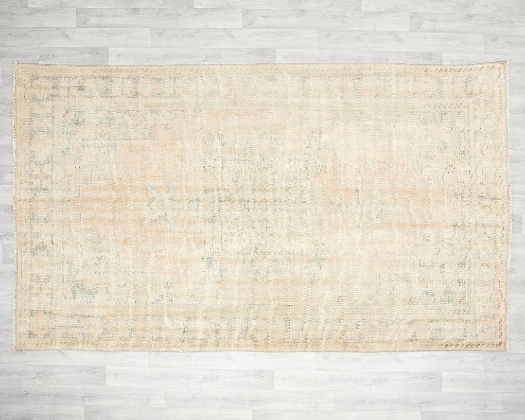 Faded Oushak Rug 9' 8" x 6' 1" | No. VR33254
