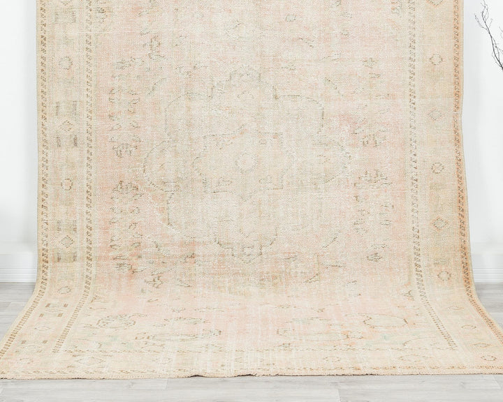 Muted Oushak Rug 5' 9" x 9' 8" | No. VR84212