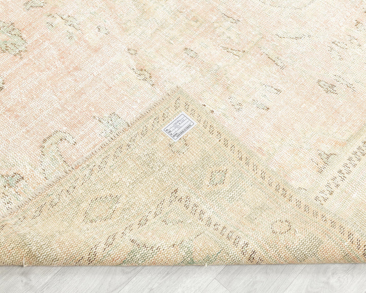 Muted Oushak Rug 5' 9" x 9' 8" | No. VR84212