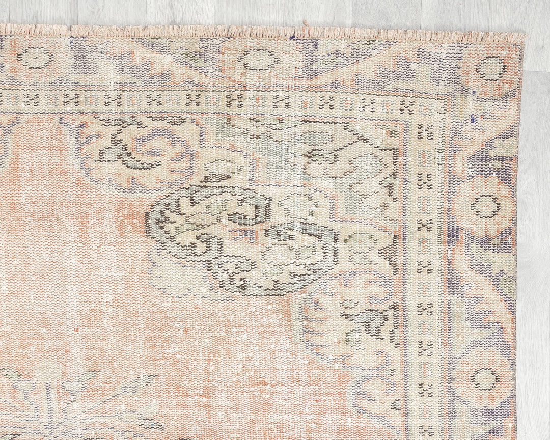 Faded Oushak Rug 5' 5" x 9' 7" | No. VR48965