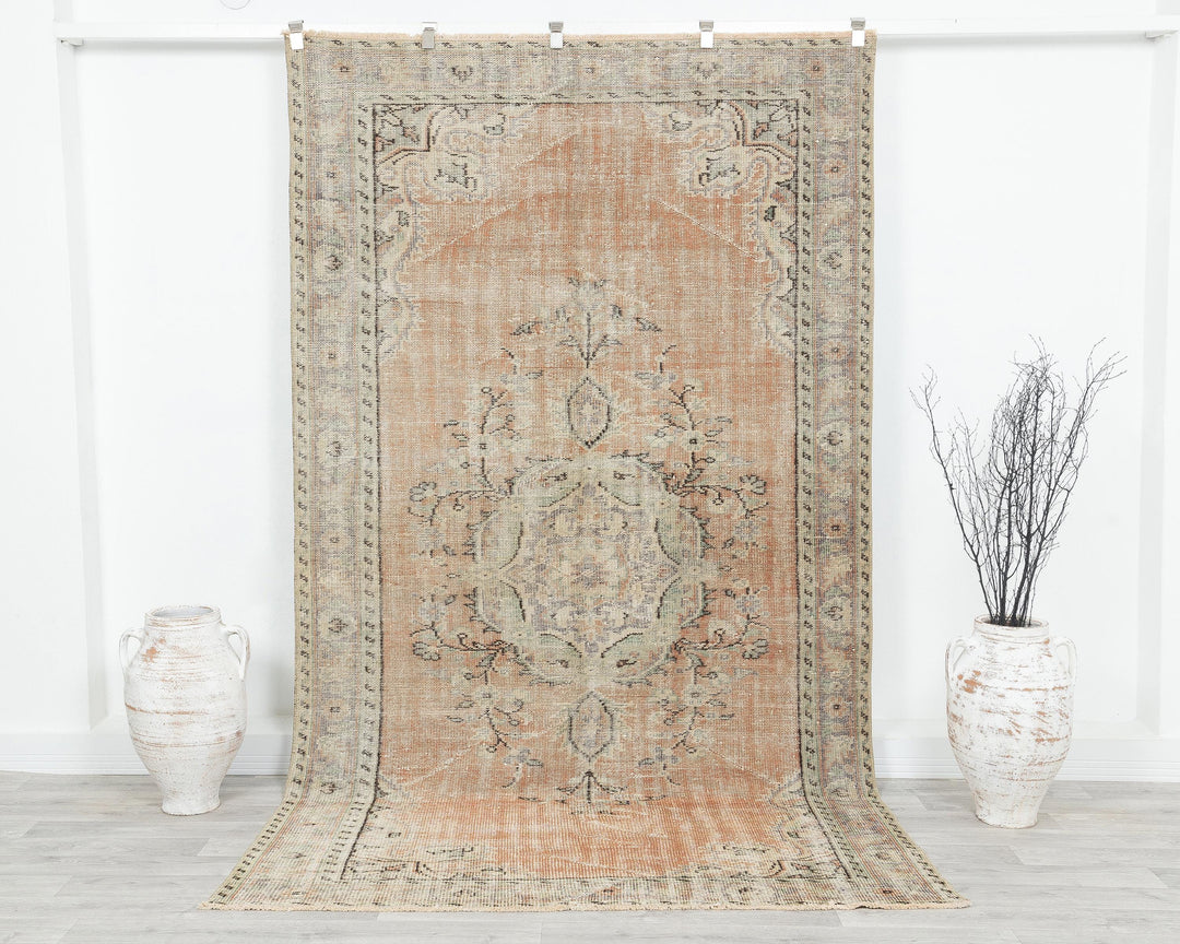 Oushak Rug 5' 5" x 9' 4" | No. VR13356