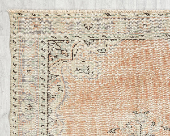 Oushak Rug 5' 5" x 9' 4" | No. VR13356
