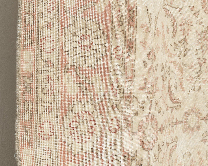 Beige Oushak Rug 6' 9" x 9' 11" | No. VR57520