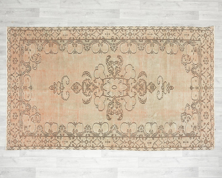 Neutral Oushak Rug 8' 4" x 5' | No. VR19982