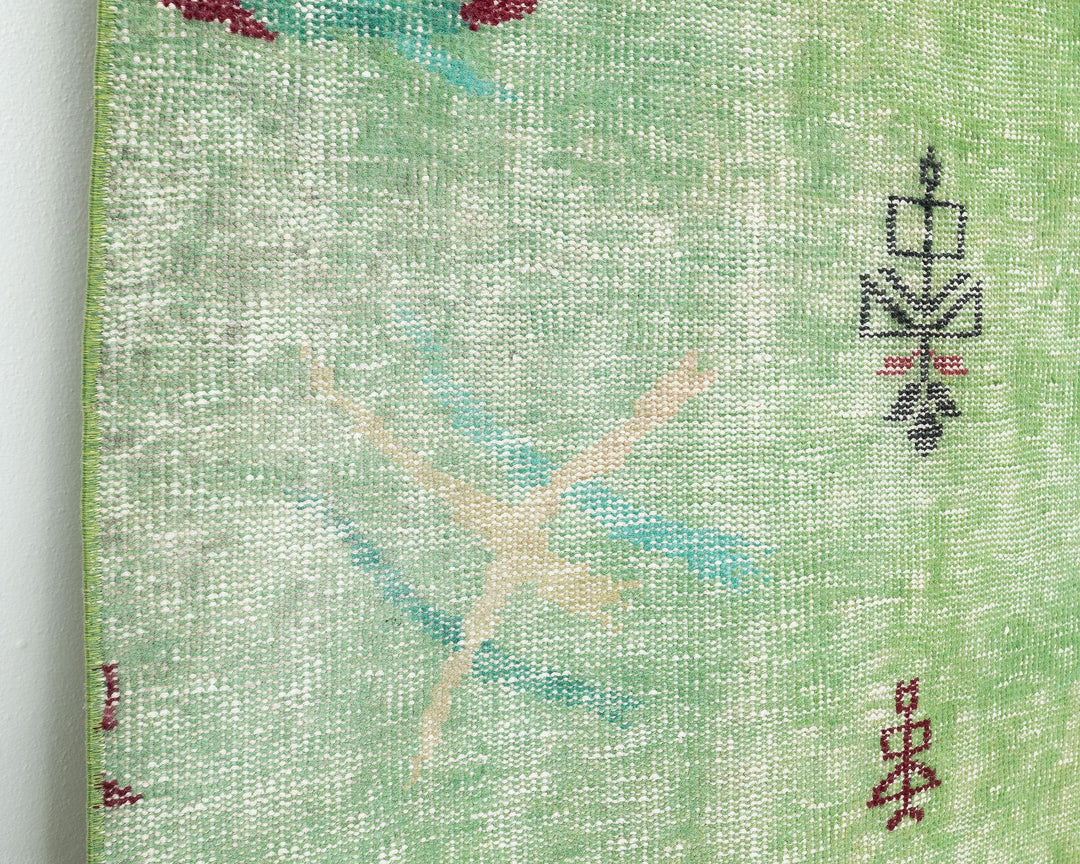 Green Oushak Rug 5' 5" x 8' 11" | No. VR74086