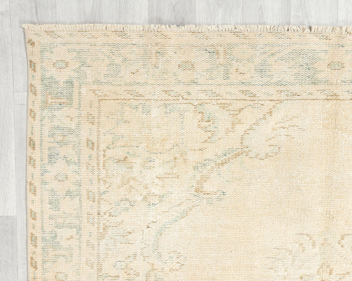 Faded Oushak Rug 5' 7" x 10' 1" | No. VR71772