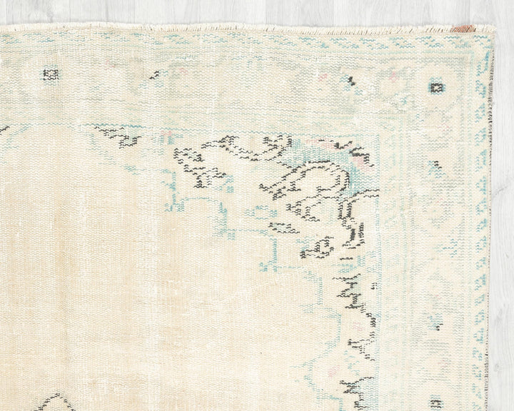 Oushak Rug 5' 4" x 8' 4" | No. VR36894