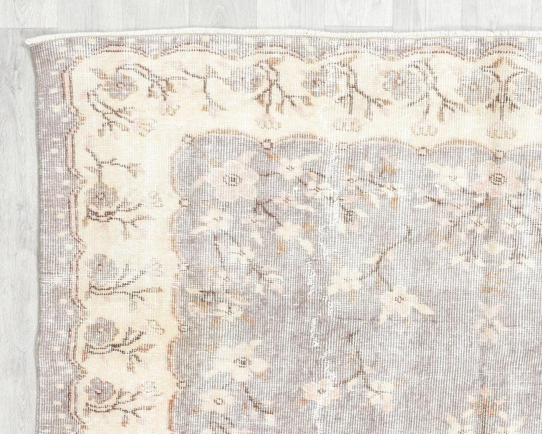 Muted Oushak Rug 8' 2" x 5' 7" | No. VR43319
