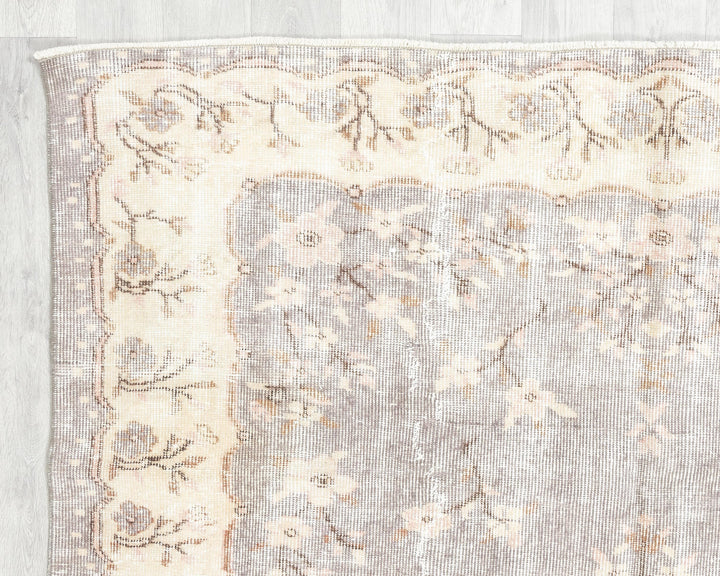 Muted Oushak Rug 8' 2" x 5' 7" | No. VR43319