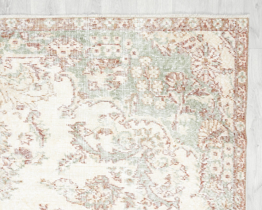 Beige Oushak Rug 5' 10" x 9' | No. VR61218