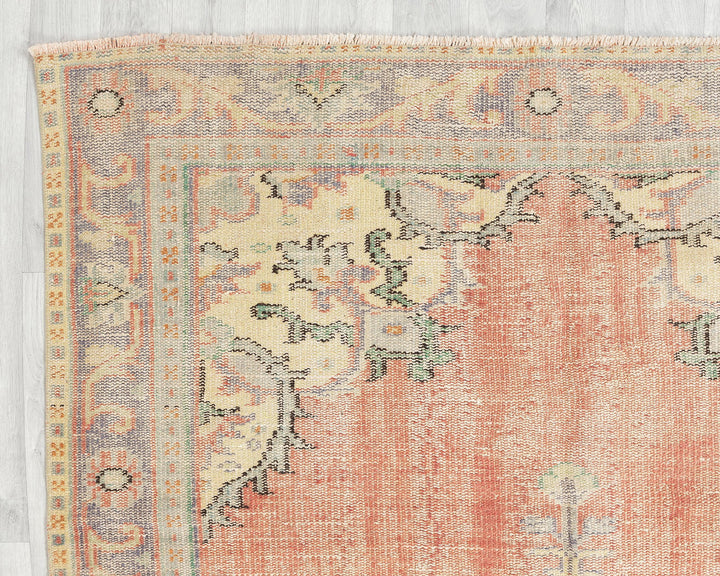 Oushak Rug 5' 7" x 10' 1" | No. VR38561