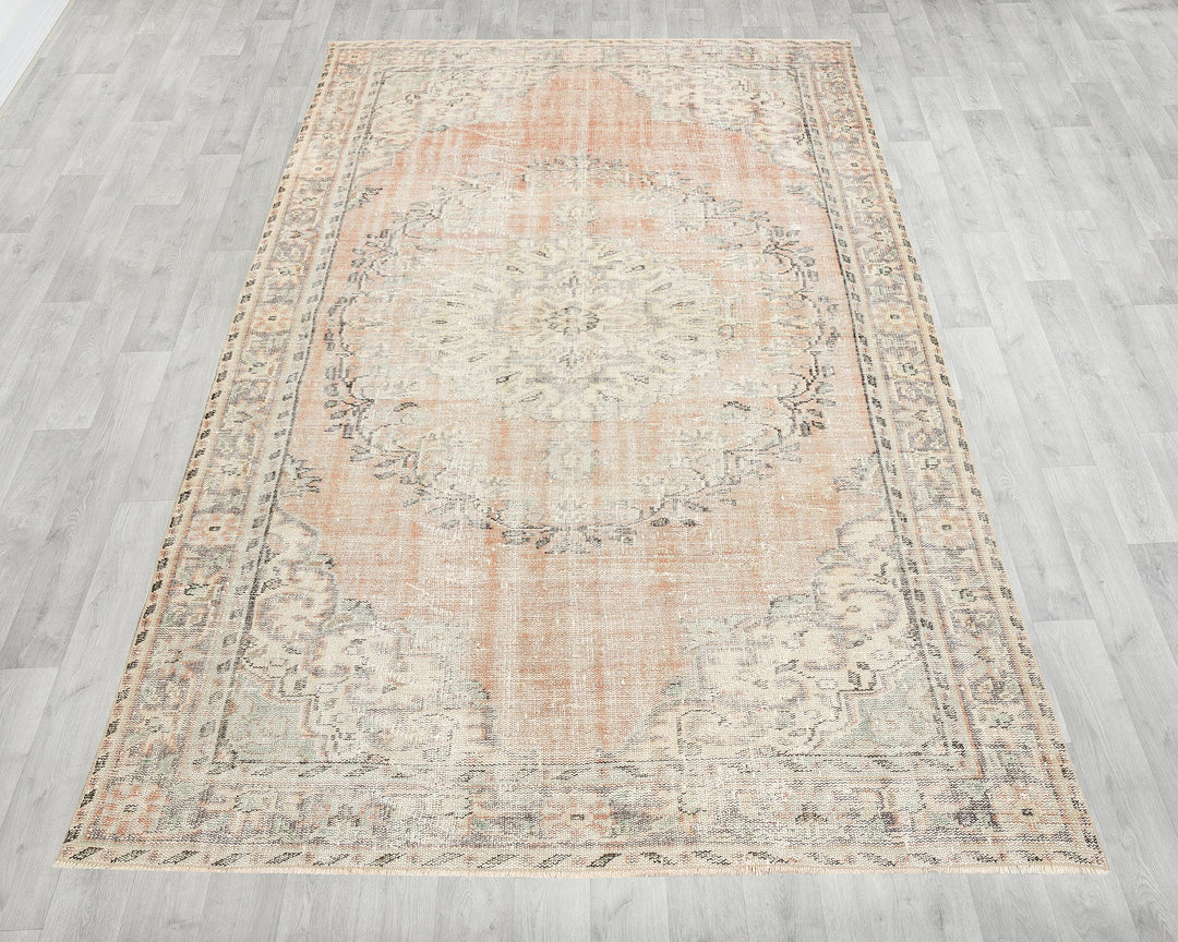 Faded Oushak Rug 5' 11" x 9' 5" | No. VR77804