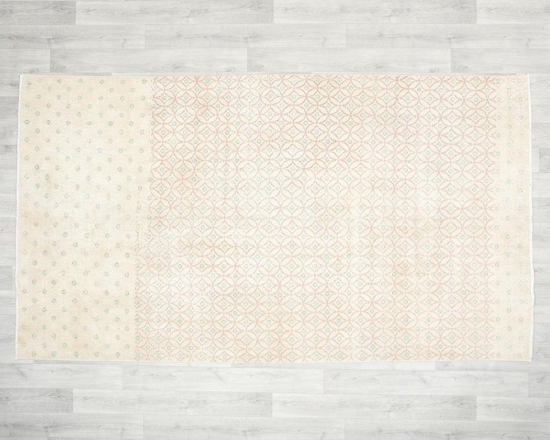 Neutral Oushak Rug 4' 9" x 8' 4" | No. VR79039