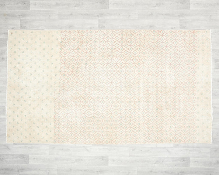 Neutral Oushak Rug 4' 9" x 8' 4" | No. VR79039