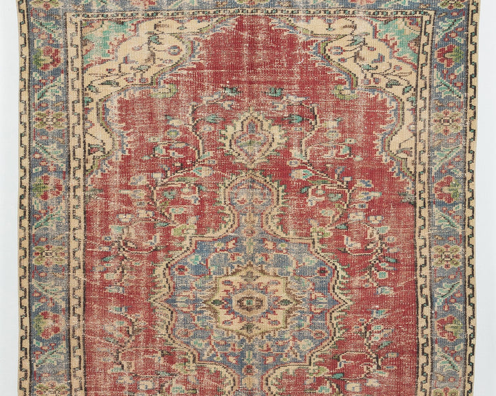 Red Oushak Rug 5' 2" x 7' 8" | No. VR57040