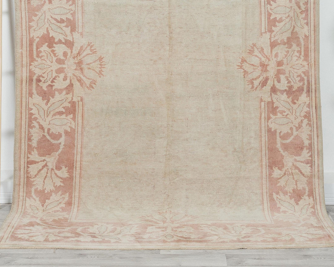 Beige Oushak Rug 5' 3" x 8' 4" | No. VR85428