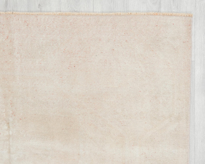 Beige Oushak Rug 4' 9" x 7' 10" | No. VR64343