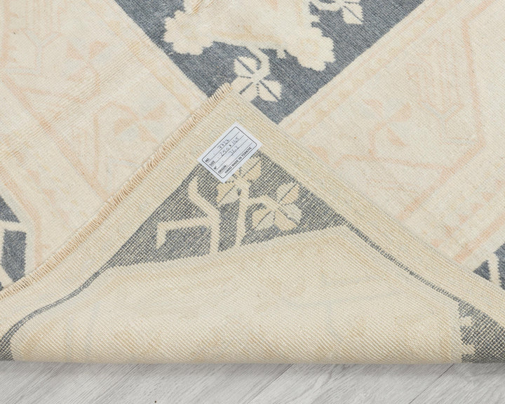 Beige Oushak Rug 8' 2" x 4' 9" | No. VR53308