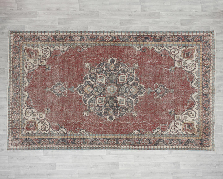 Oushak Rug 10' 11" x 6' 9" | No. VR56456