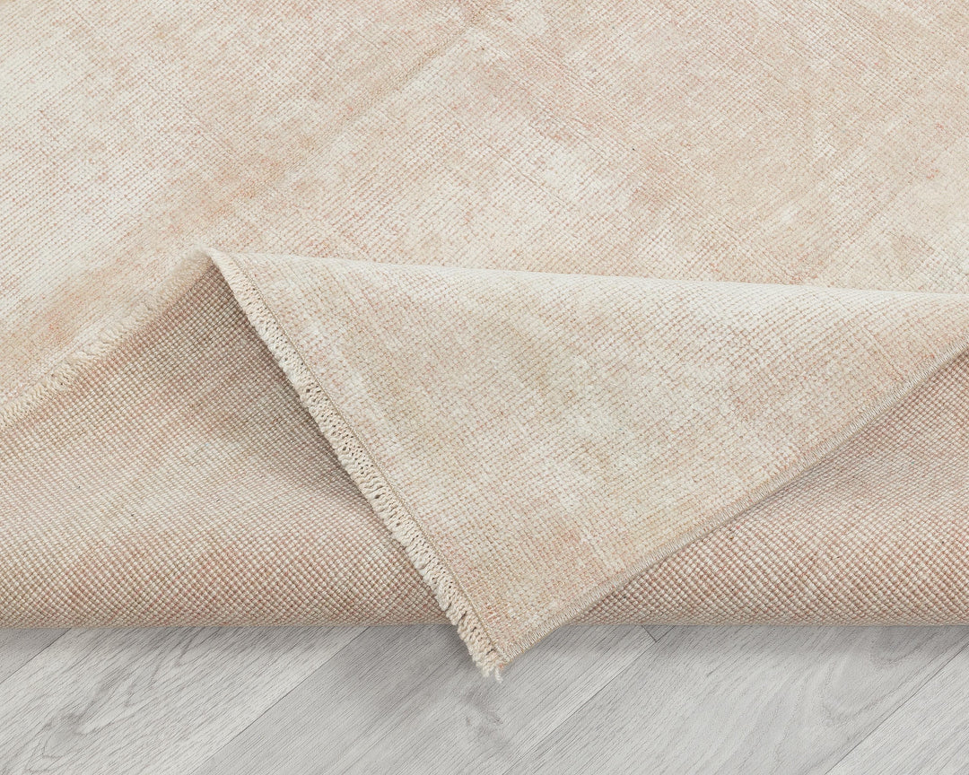 Beige Oushak Rug 2' x 8' 2" | No. VR71968