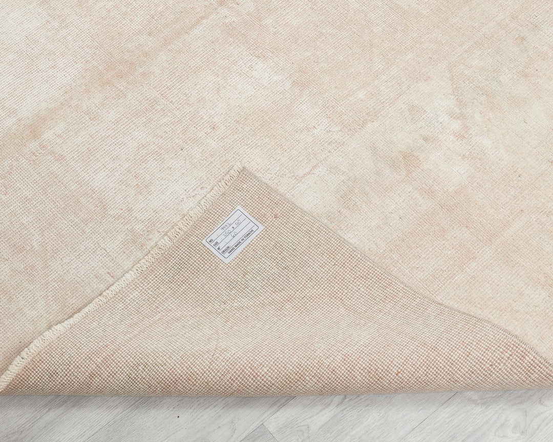 Beige Oushak Rug 2' x 8' 2" | No. VR71968