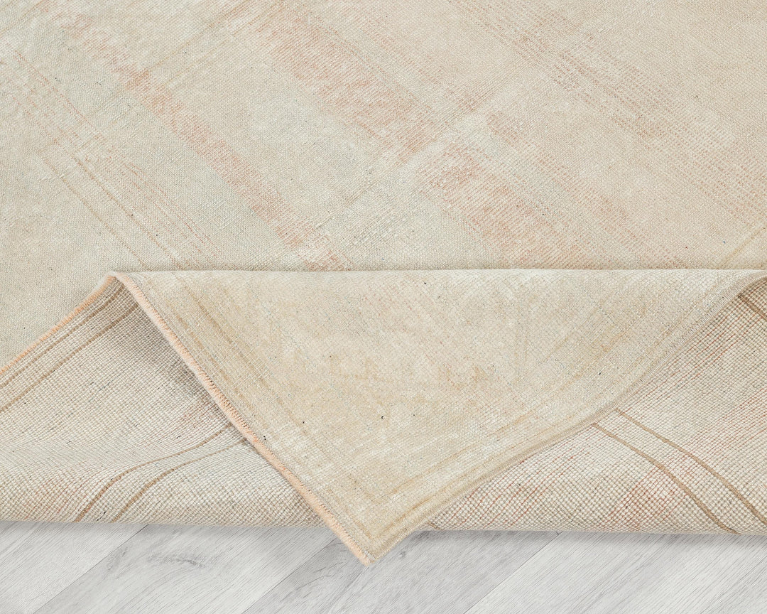 Beige Oushak Rug 7' 9" x 5' | No. VR82764