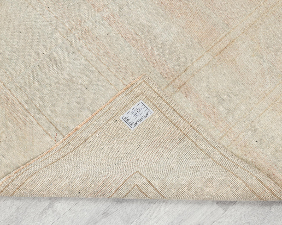 Beige Oushak Rug 7' 9" x 5' | No. VR82764