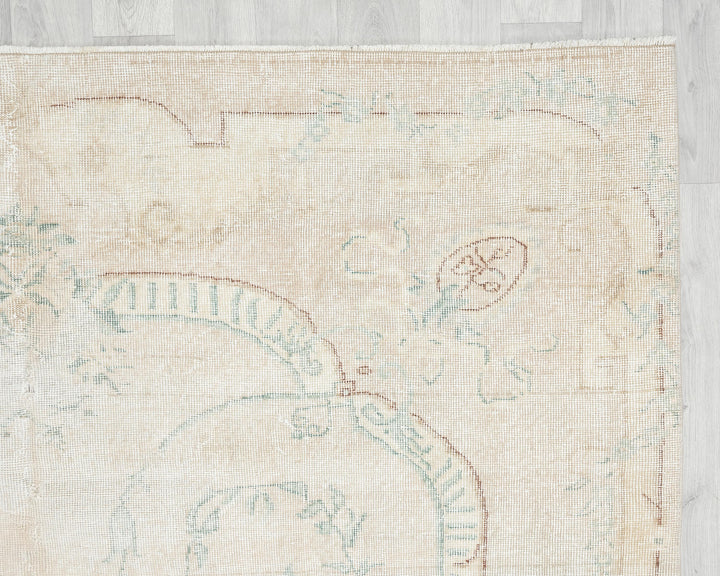 Beige Oushak Rug 10' 8" x 6' 9" | No. VR52421