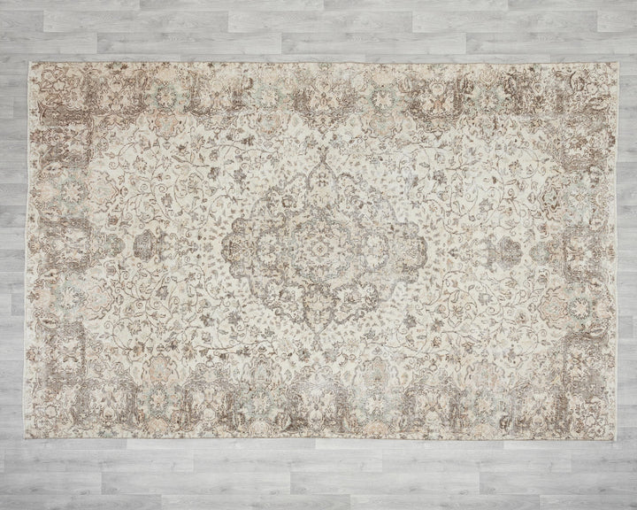 Beige Oushak Rug 7' x 10' 4" | No. VR12755