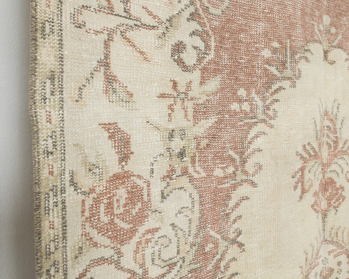 Beige Oushak Rug 5' 1" x 8' 8" | No. VR12877