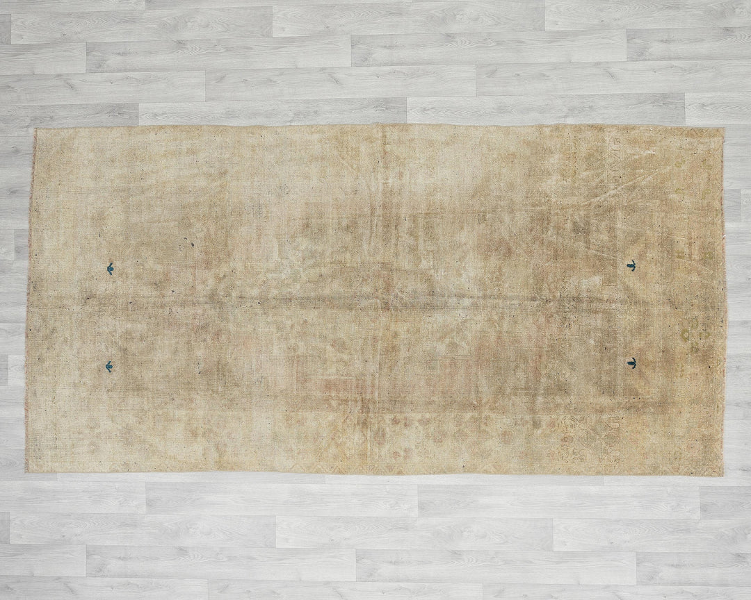 Brown Oushak Rug 4' 5" x 8' 5" | No. VR22384