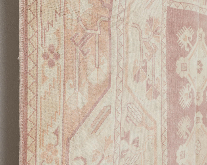 Beige Oushak Rug 4' 11" x 7' 8" | No. VR14030