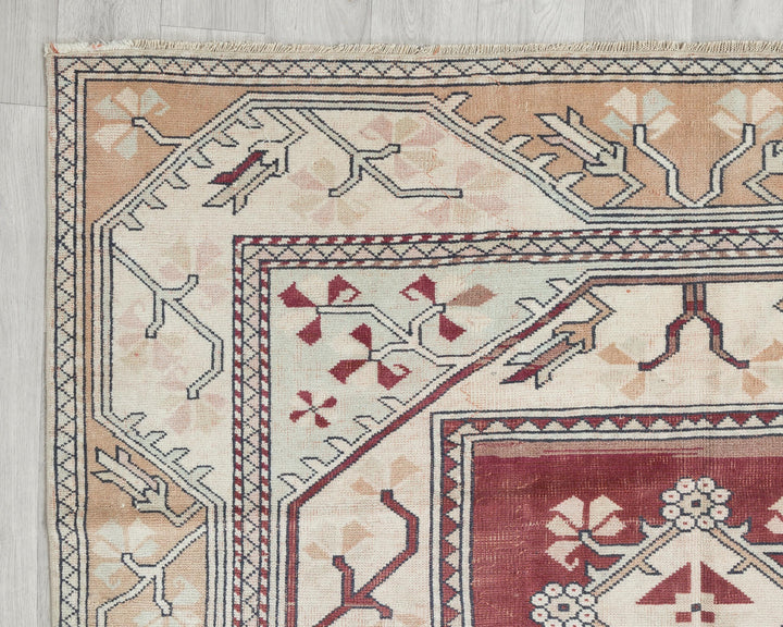 Beige Oushak Rug 5' x 8' 6" | No. VR59164