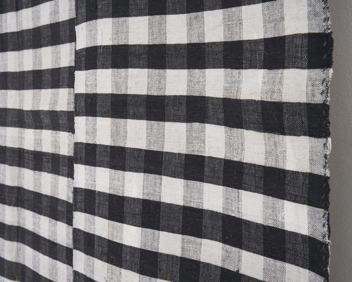 Kilim Rug 5' 8" x 6' 5" | No. VR64166