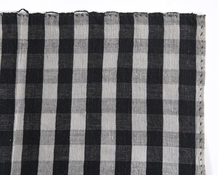 Kilim Rug 5' 8" x 6' 5" | No. VR64166