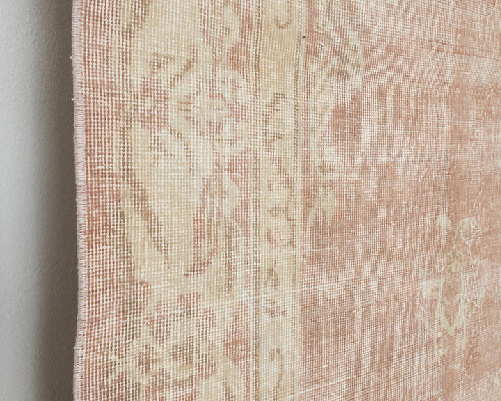 Faded Oushak Rug 6' 7" x 9' 4" | No. VR42833