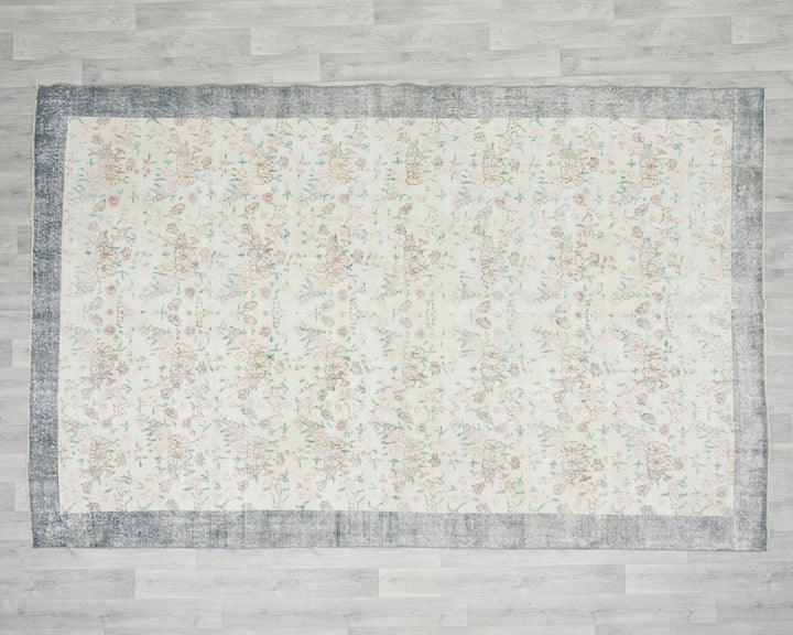 Faded Oushak Rug 6' 7" x 9' 10" | No. VR96727