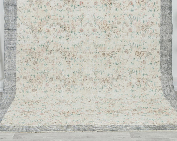 Faded Oushak Rug 6' 7" x 9' 10" | No. VR96727