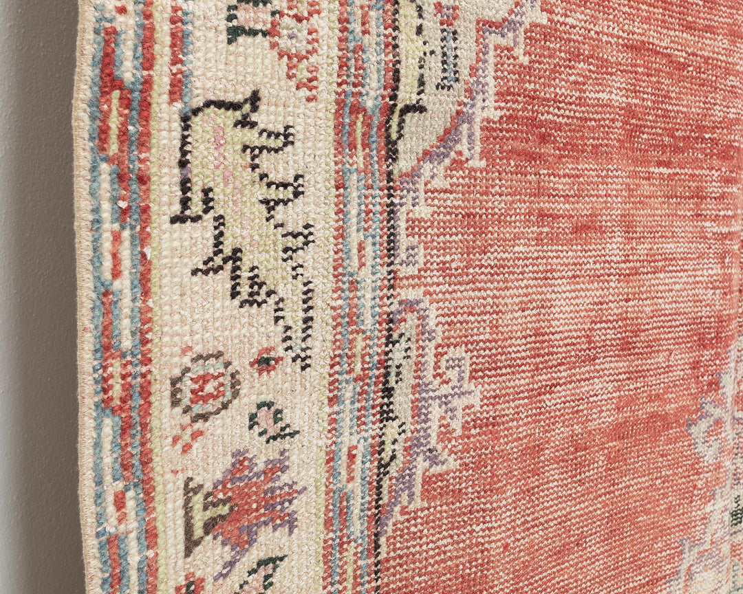 Red Oushak Rug 5' 2" x 9' 1" | No. VR50932