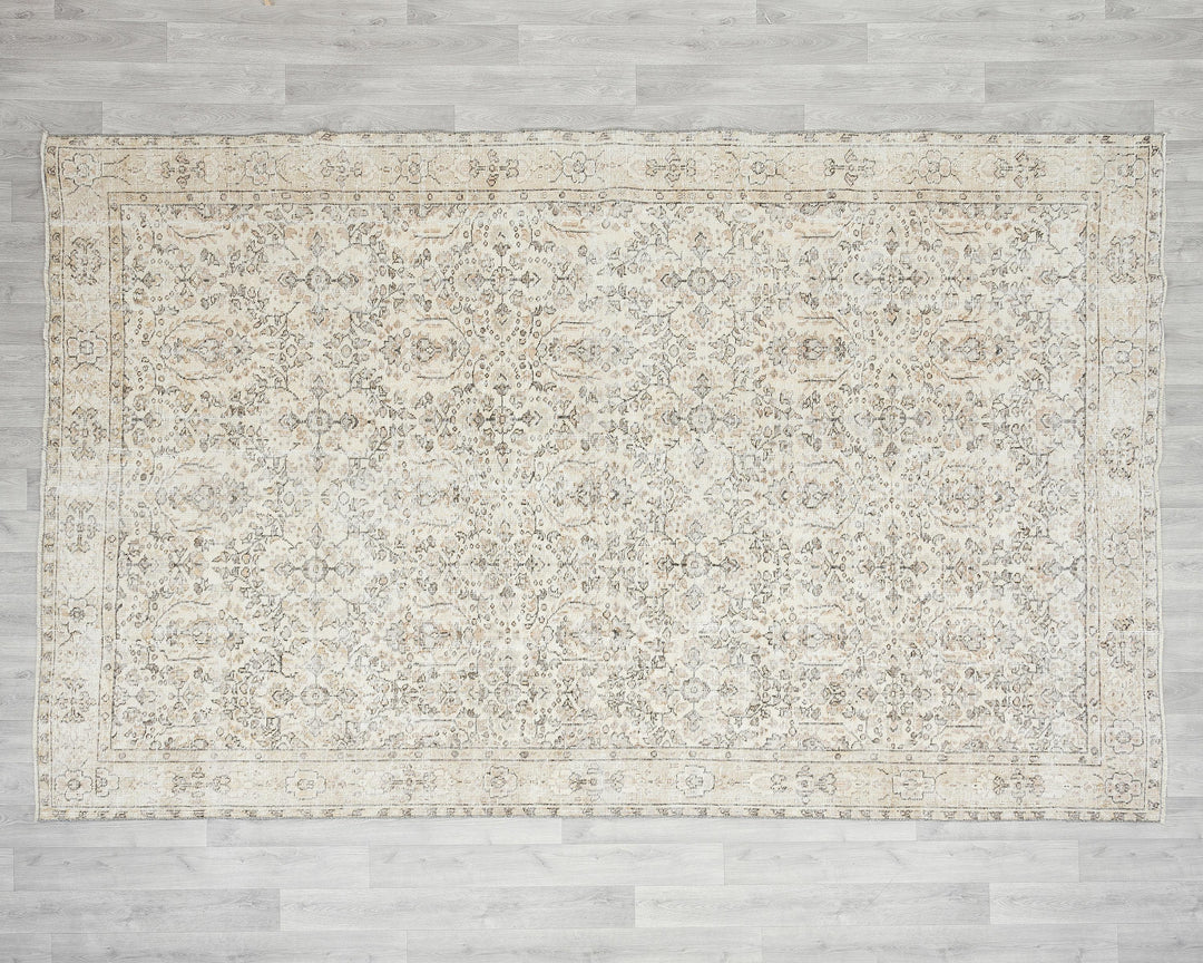 Beige Oushak Rug 6' 11" x 10' 4" | No. VR51862