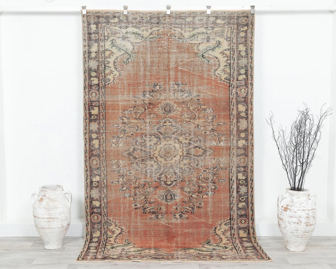Oushak Rug 5' x 8' 4" | No. VR10632