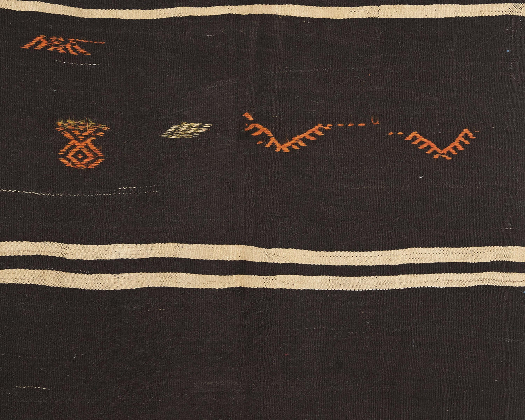 Brown Kilim Rug 5' 11" x 9' 6" | No. VR81527