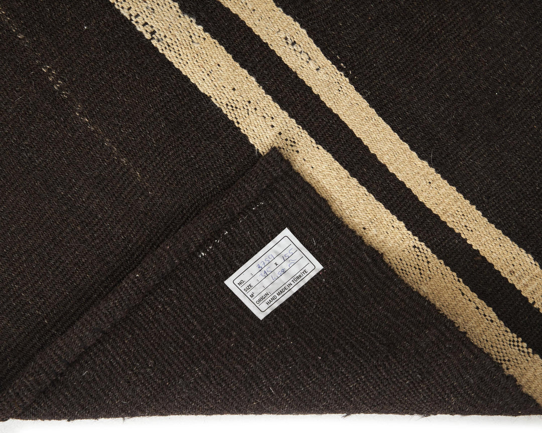 Brown Kilim Rug 5' 11" x 9' 6" | No. VR81527
