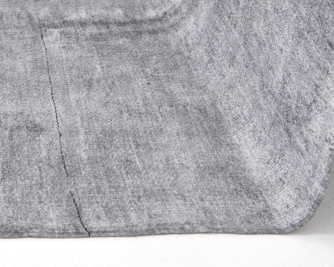 Gray Kilim Rug 5' 5" x 7' 7" | No. VR12434