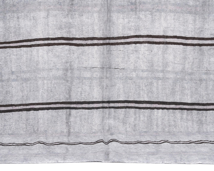 Blue Kilim Rug 5' 7" x 8' 5" | No. VR25836