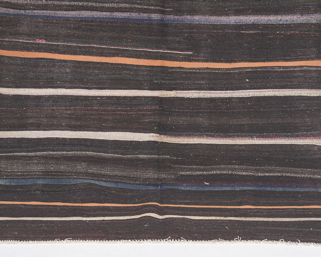 Brown Kilim Rug 5' 7" x 8' 6" | No. VR51384