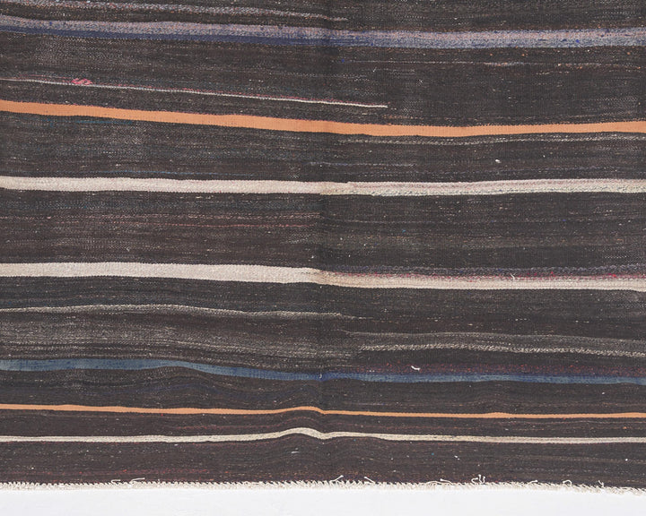 Brown Kilim Rug 5' 7" x 8' 6" | No. VR51384