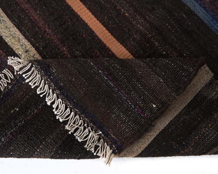 Brown Kilim Rug 5' 7" x 8' 6" | No. VR51384